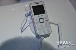 打造缤纷通信体验 华为精品齐发GSMA 2012